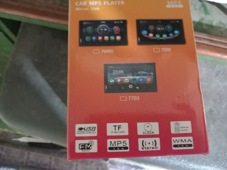 Продавам Mp5 кастифон за кола