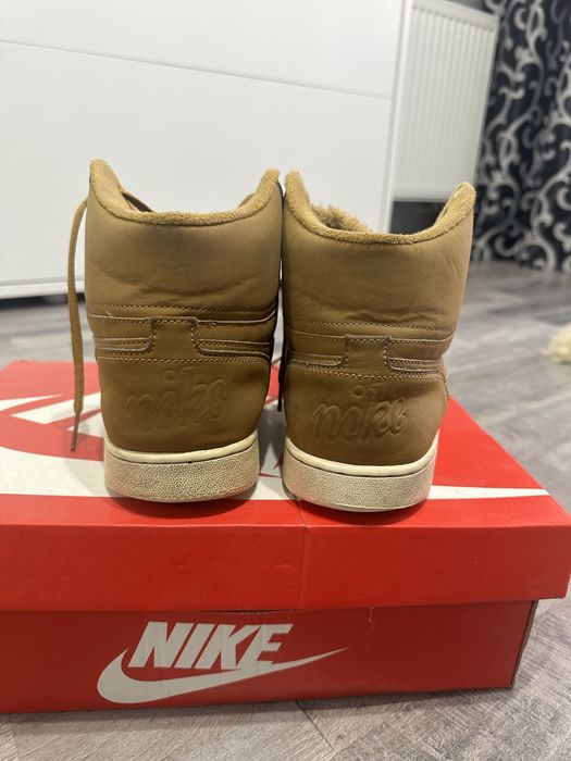 Ghete nike SB Deichmann