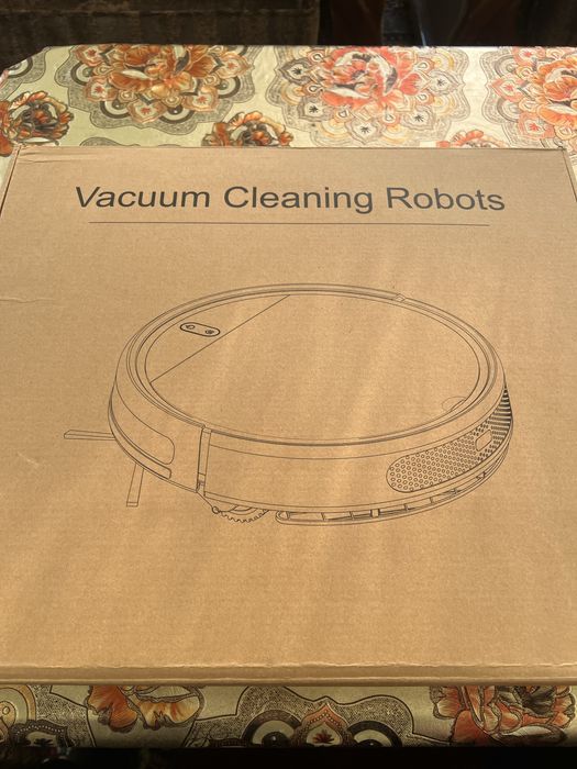 Robot Plisos  робот пылесос