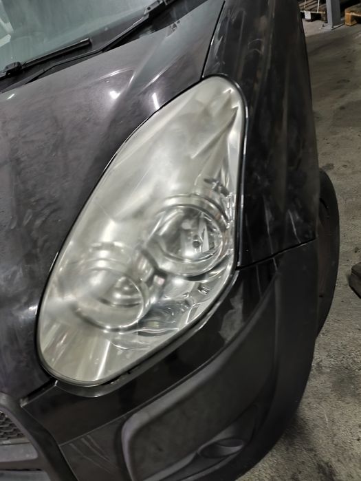 Фар за Fiat Doblo