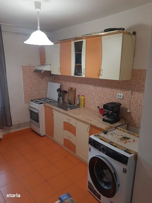 Apartament de vanzare - 2 camere et. 2, Reghin bld. Unirii