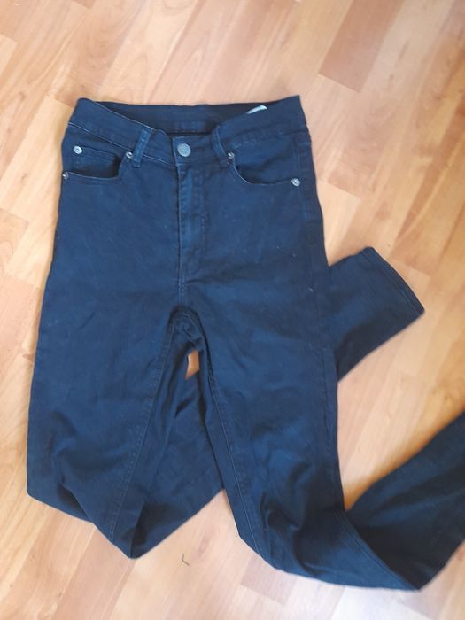 Черни дънки с висока талия, размер Хс