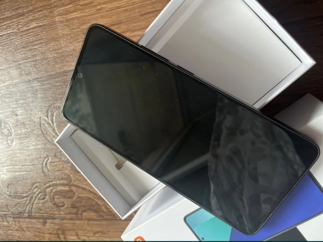 Redmi note 13 (256Gb)