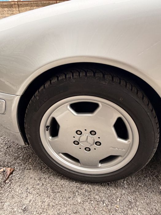 Srochna sotiladi  yili 2000 Mercedes Benz 210