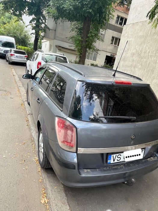 Vând Opel Astra H