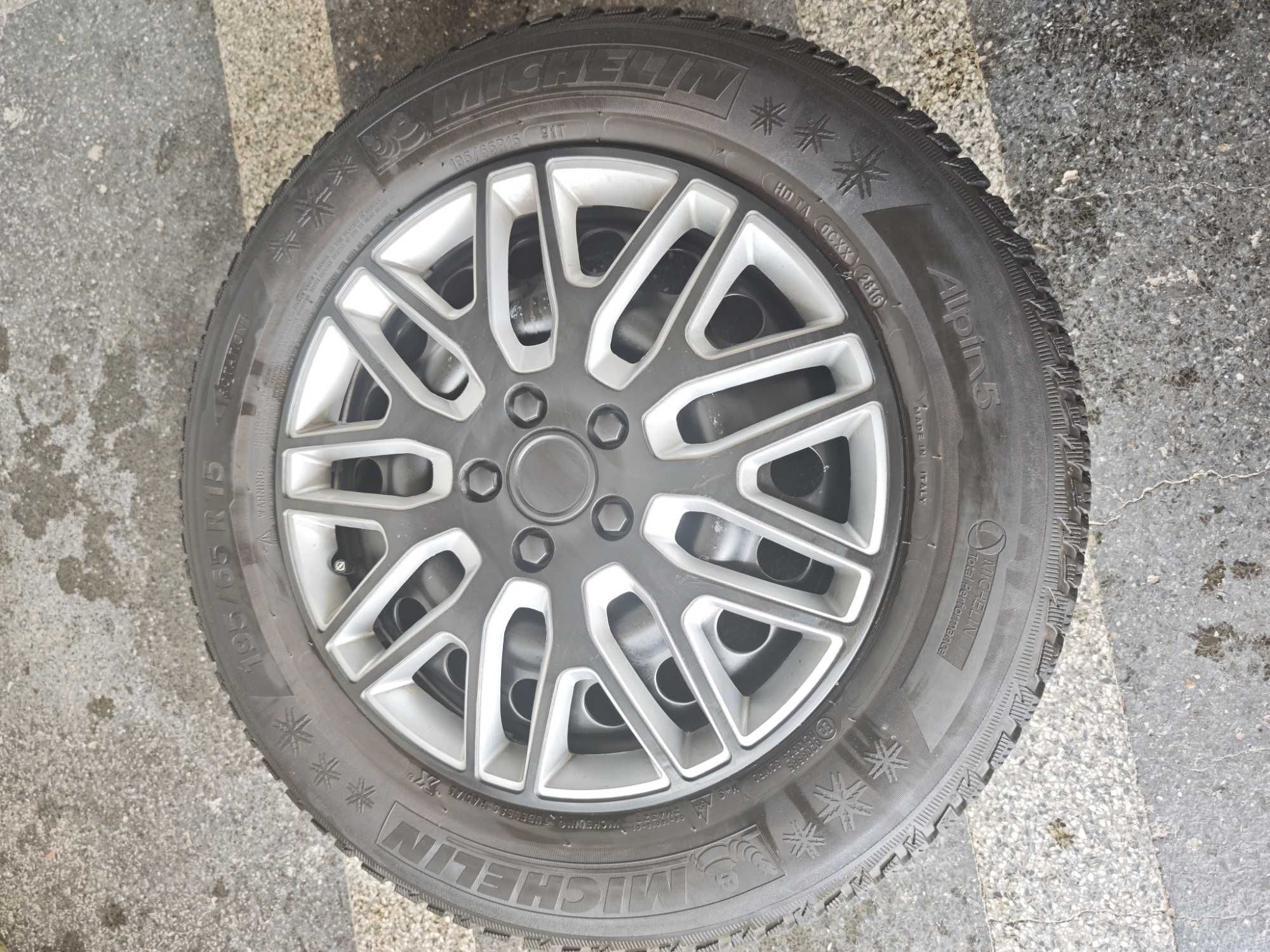 Метални джанти 15" с гуми Michelin за Опел