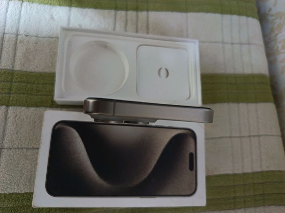 Iphone 15 pro max 256 GB sotildi