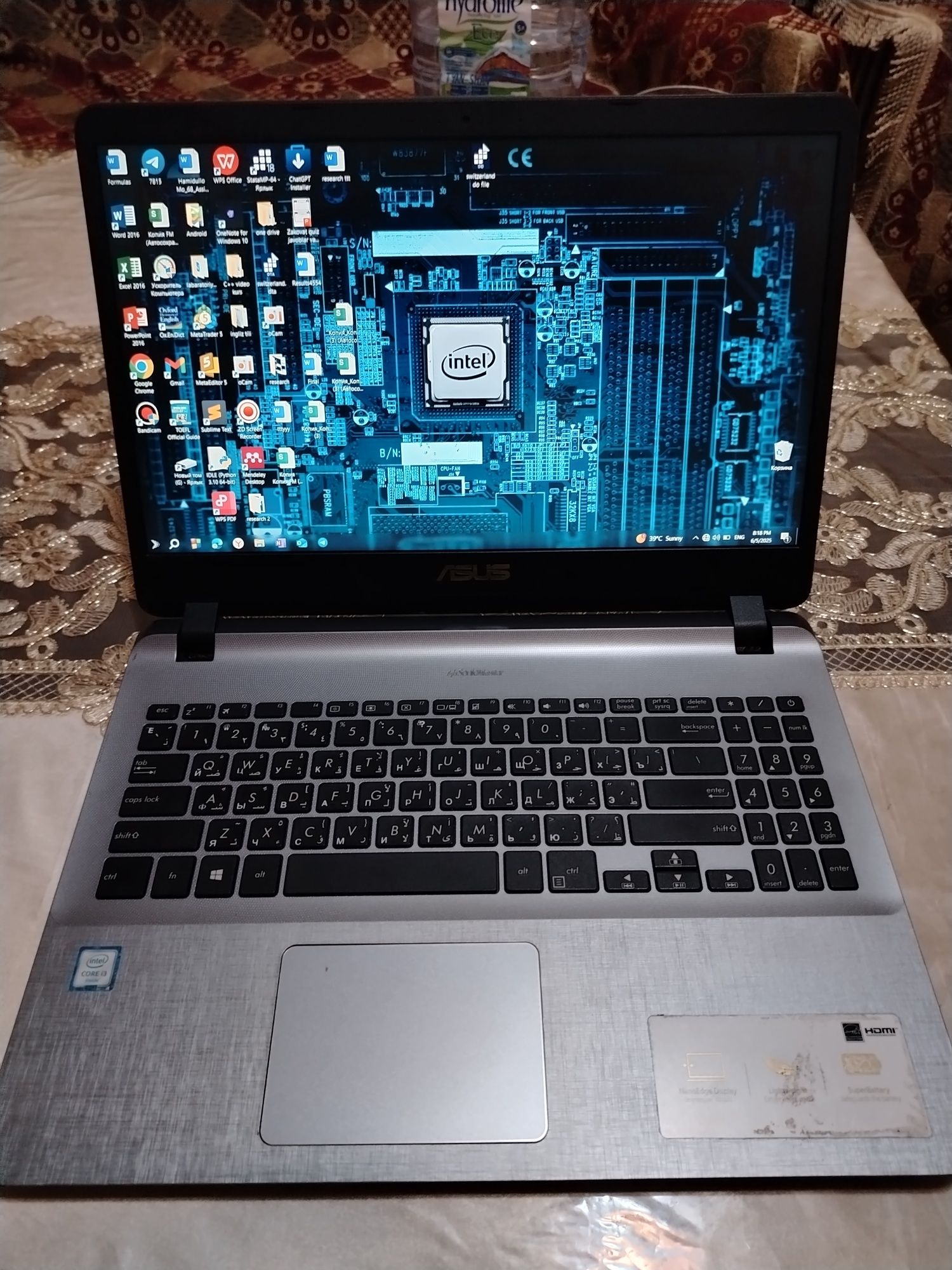 Asus sonic master  E 403