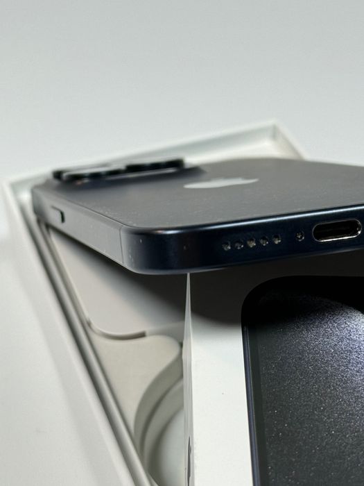 Apple iPhone 15 Pro 128GB - Blue Titanium