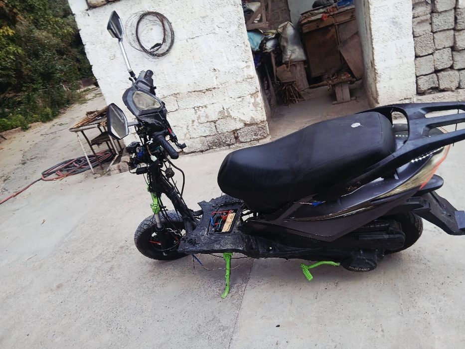 Mustang GTR 125kub