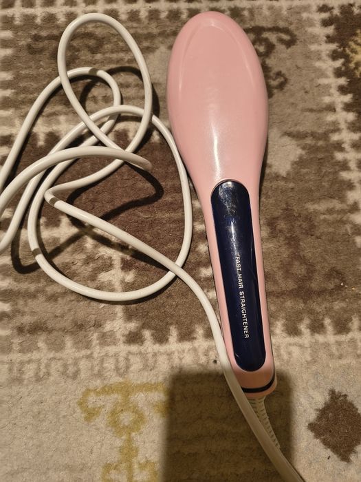 Vand perie electrica de indreptat parul