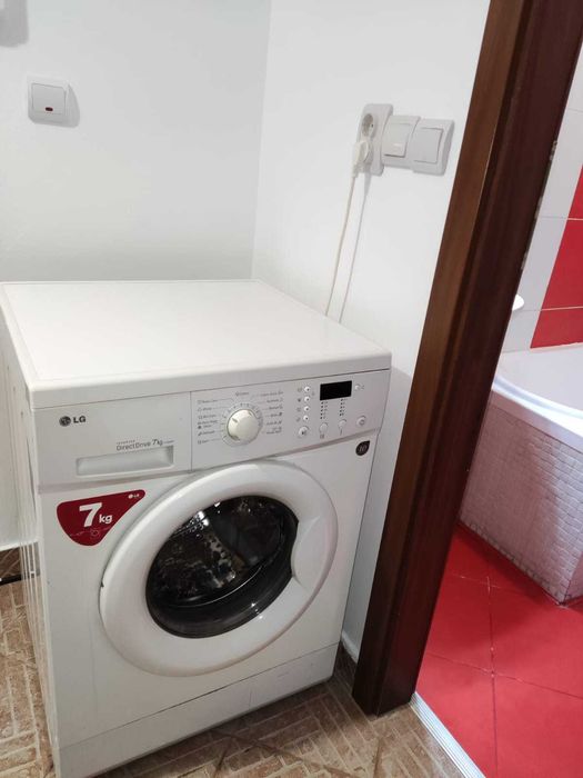 Garsoniera de inchiriat Kamsas Baba Novac