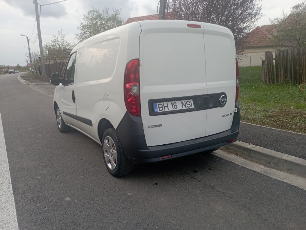 Opel Combo 1.3 EcoFlex