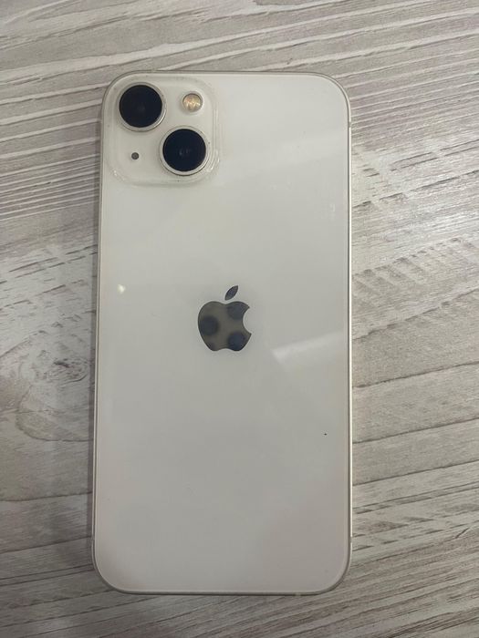 Продам айфон  13