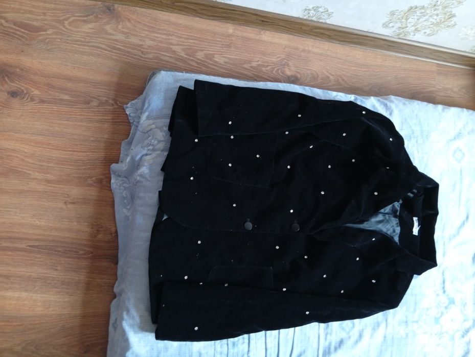 Вещи продаются уступка реальным покупателям будет