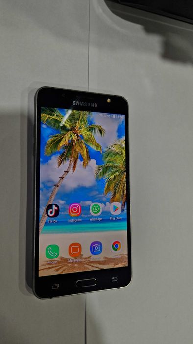 Tekefon Samsung J5 mare Android 7.1 cu 4G/LTE !! Liber Retea !! 200lei