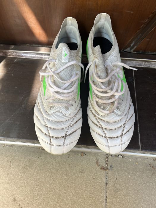 Mizuno Morelia neo
