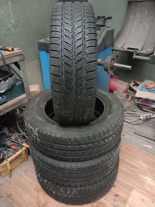 Anvelope de iarna 205 65 16 C dot 2023