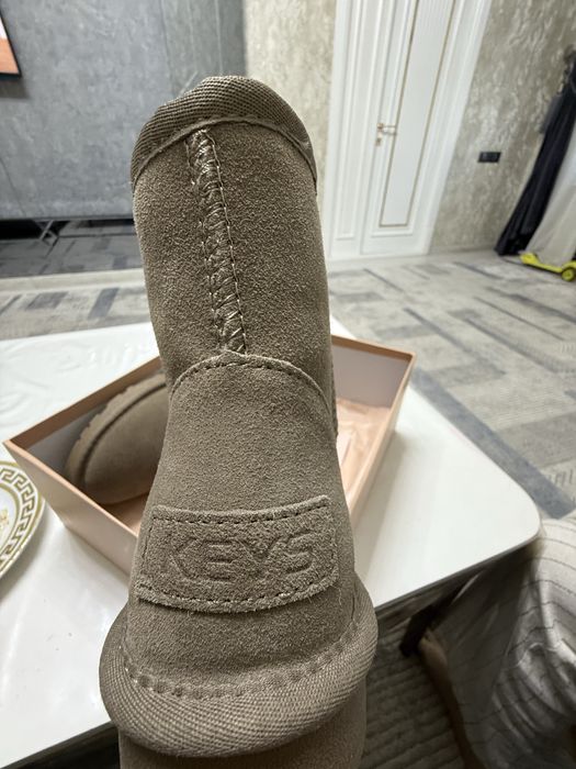 УГГИ продаются новые причина продажи не подошел размер