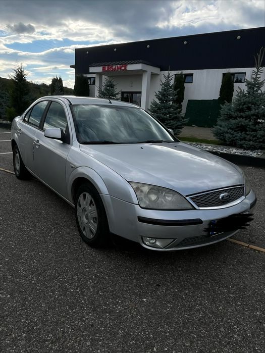 Vând sau schimb Ford mondeo 2.0tdci