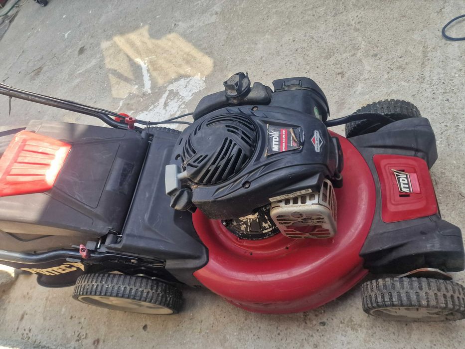 Masina de tuns iarba MTD pe benzina cu Tractiune si COS 3CP Perfecta