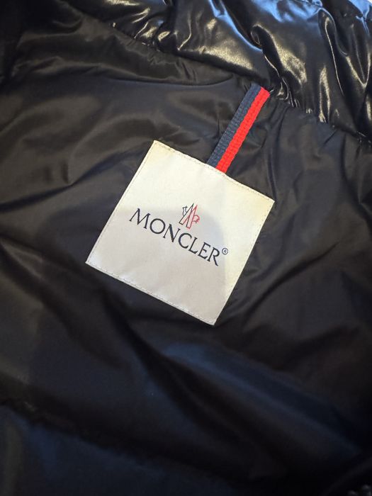 Geaca Moncler Originala Nr.4