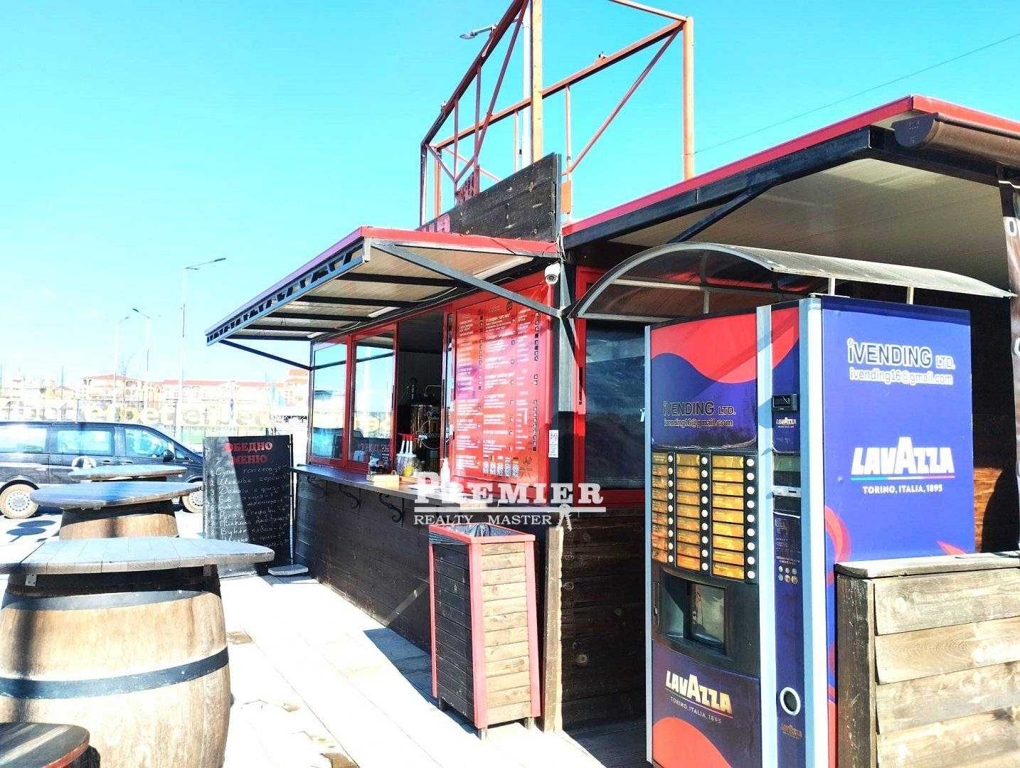 Продавам бизнес за улична храна, топ локация.