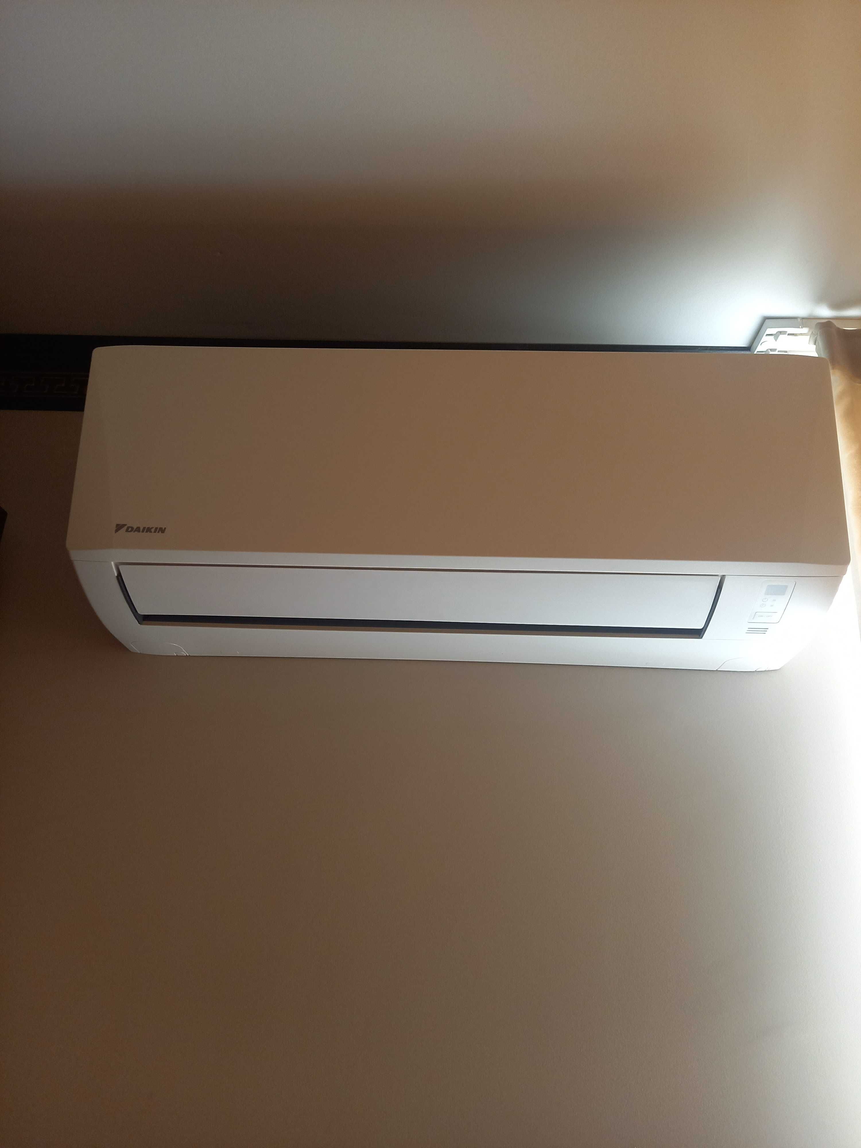Продавам два нови климатика на daikin