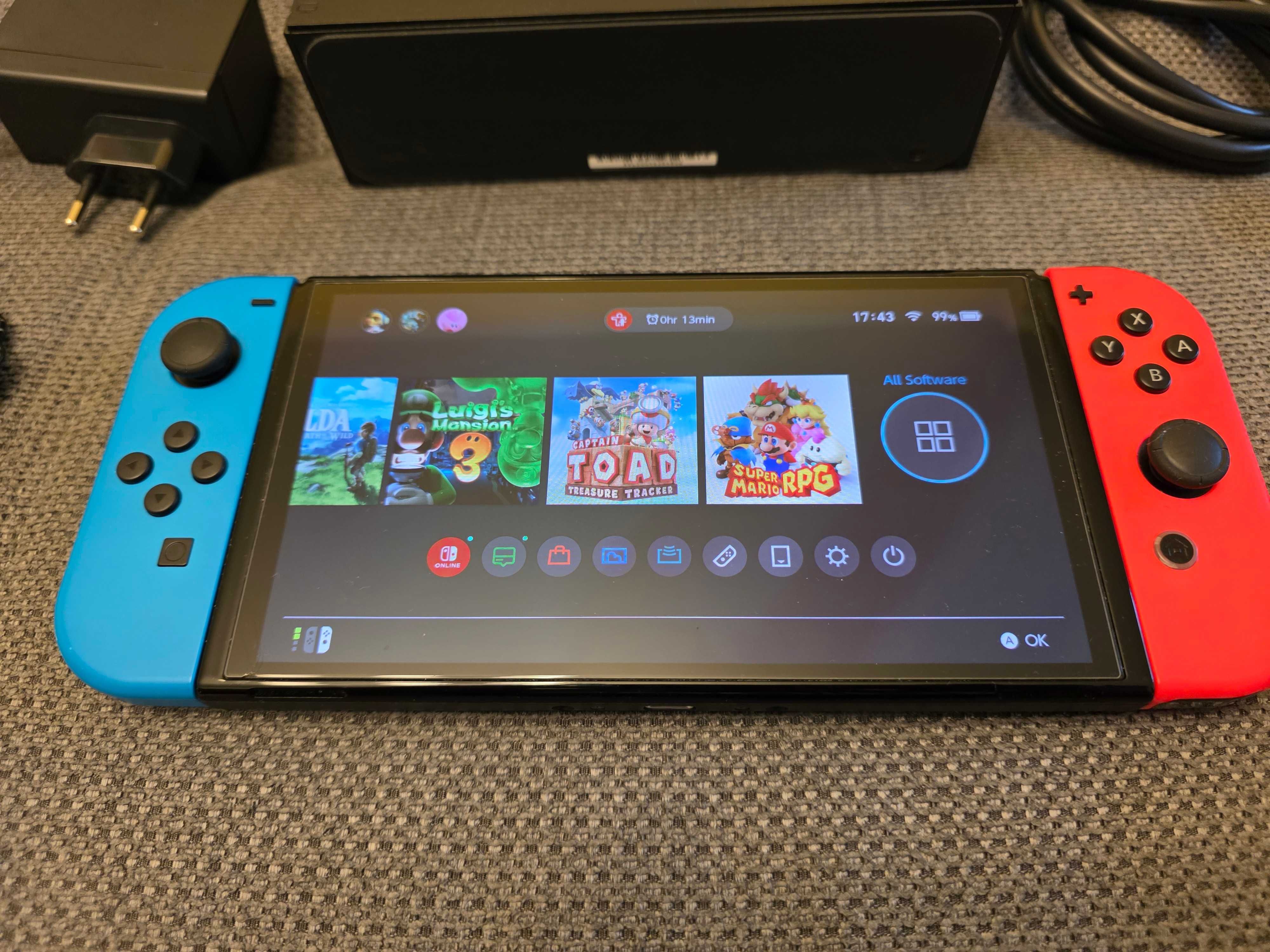 Nintendo Switch Oled, Husa si grip ZenGrip Ronin, multiple accesorii