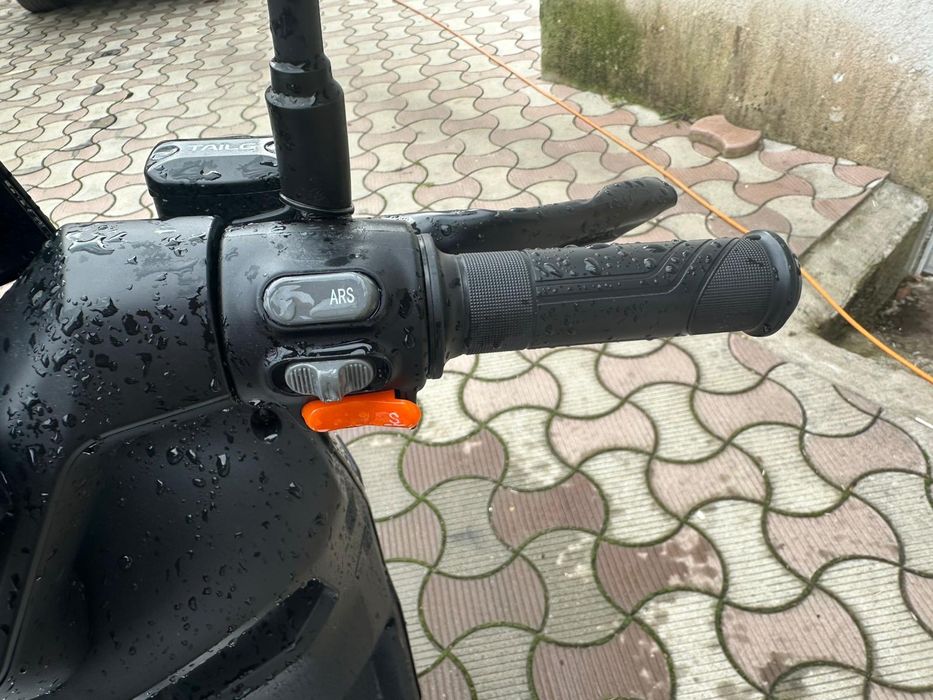 Vând scuter electric ca nou