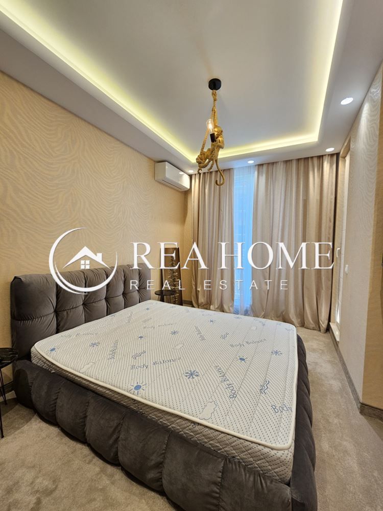 Дава се под наем Тристаен апартамент в София, Бъкстон - 110 кв.м за 1099 € - Снимка #10