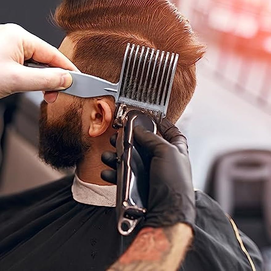 Pieptene,grila,grătar  tuns 0,5 skin fade barber-shop