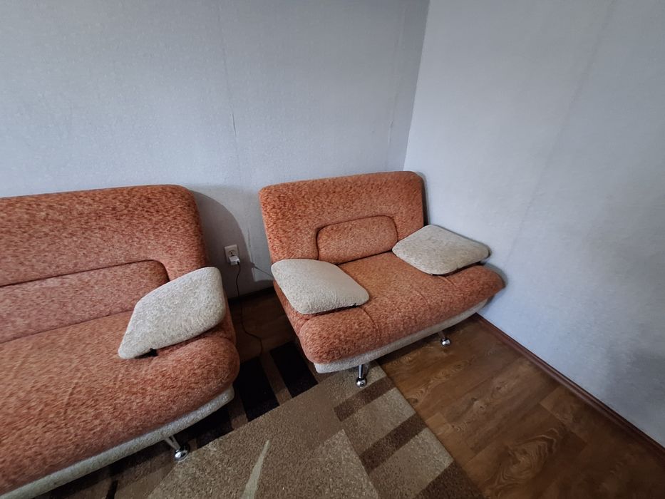 Продам мягкий уголок