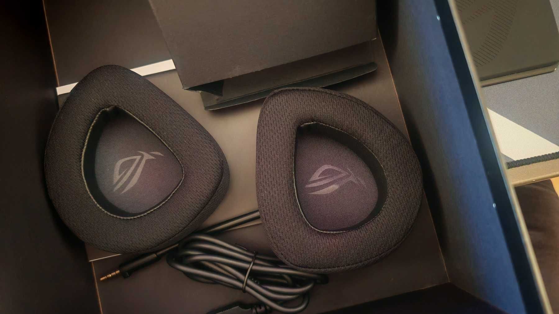 Геймърски слушалки ASUS ROG Delta S, USB-C, Aura Sync RGB