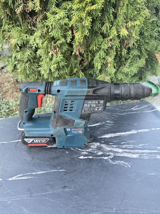 Rotopercutor Bosch GBH 18V-28 CF