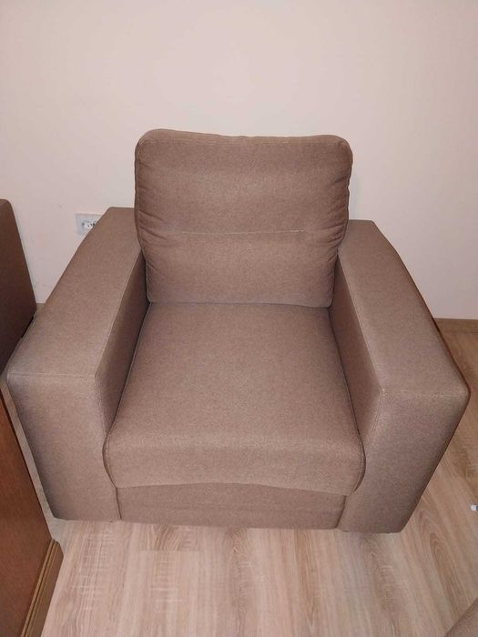 Vând fotolii model Elvila