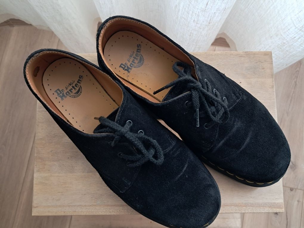 Dr. Martens номер 43 велурени 1461