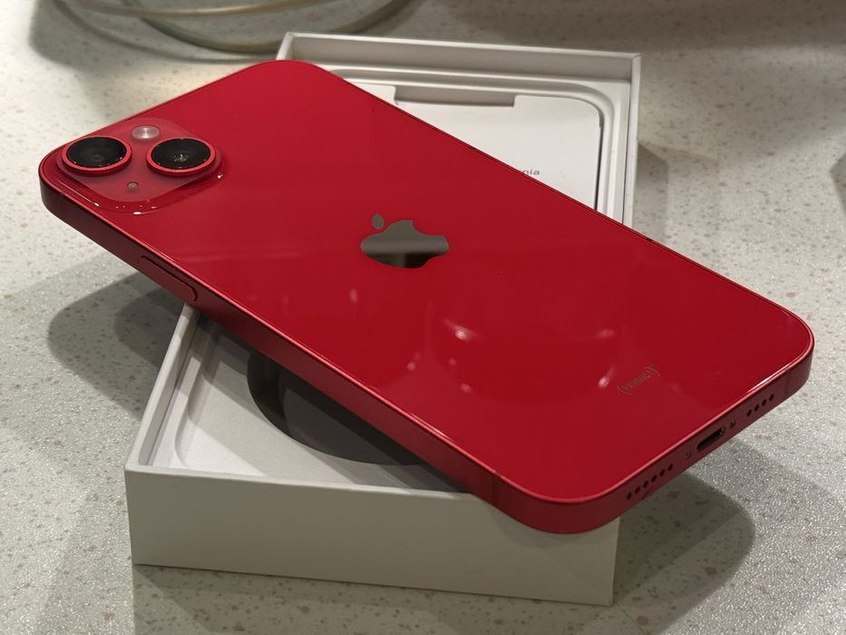 iPhone 14 Plus 128GB Red – Като НОВ, 100% Батерия.