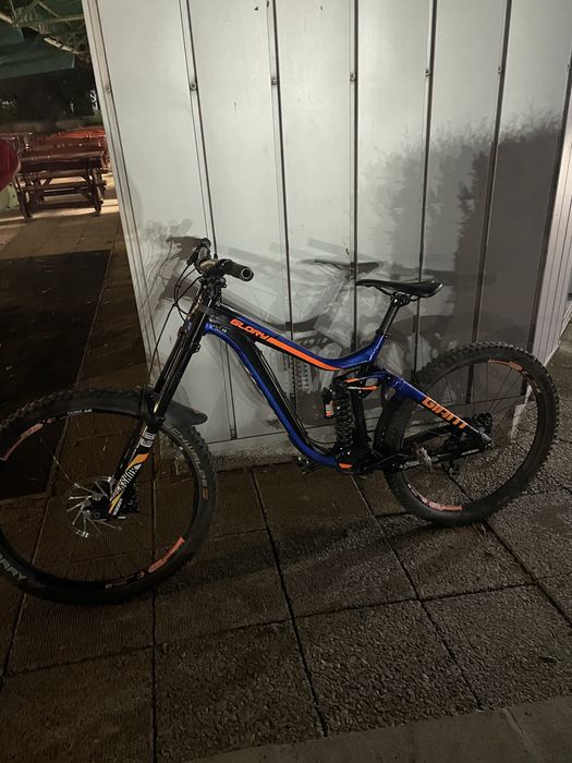 Продавам giant glory