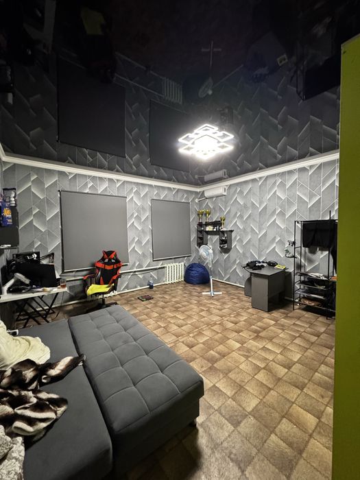 Продается дом забадам