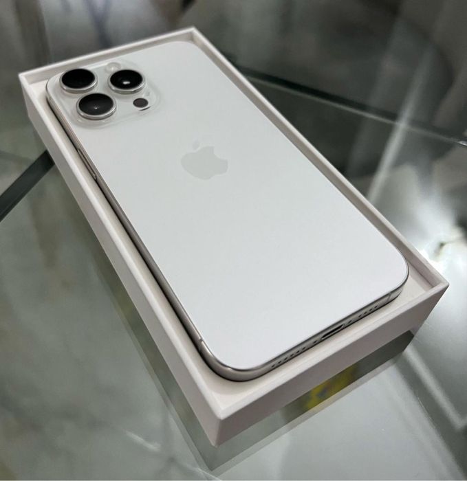 Iphone 15 pro max impecabil !