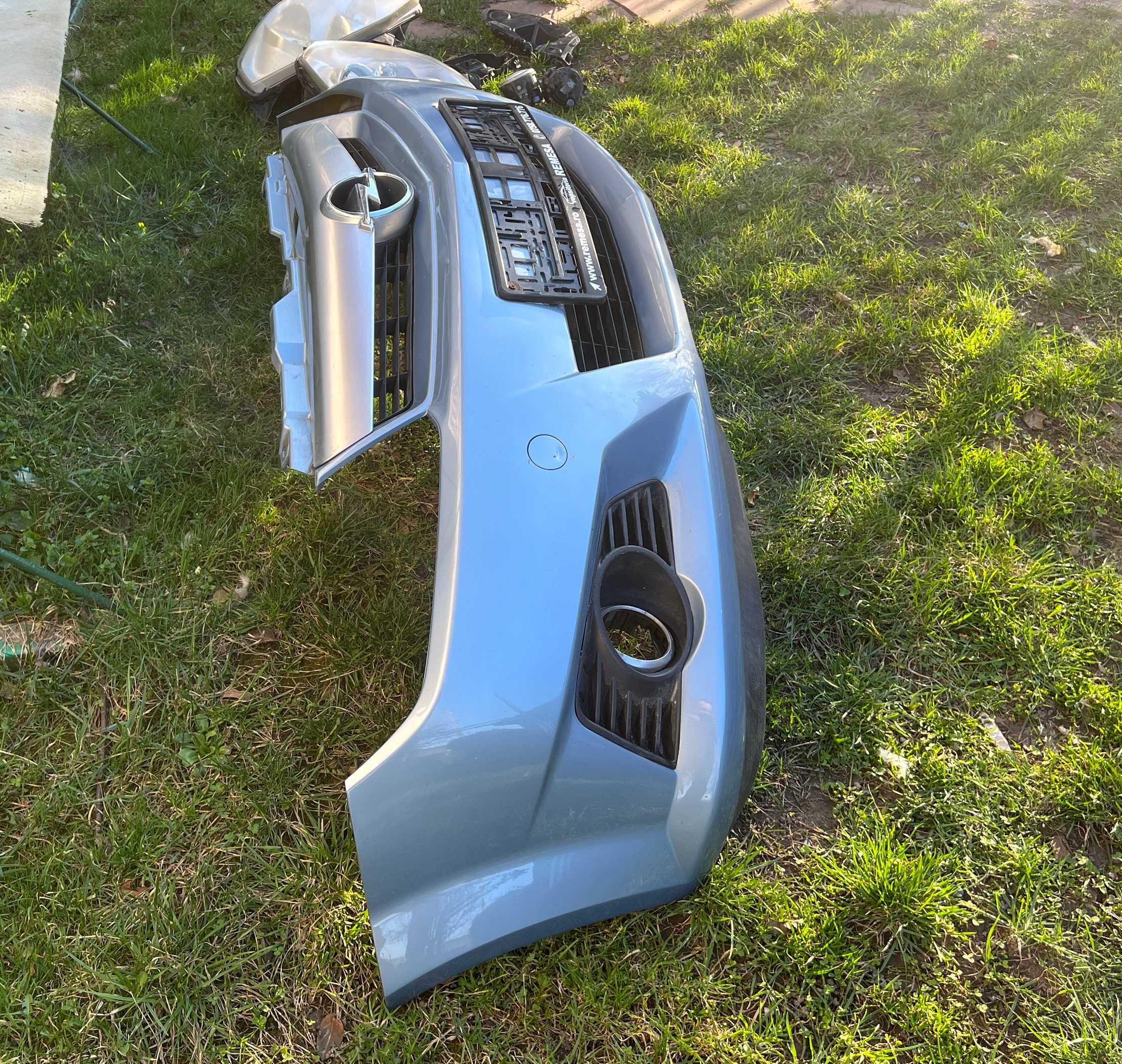 Bara fata Opel Tigra TwinTop B - cu mici defecte