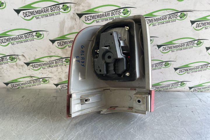 Lampa / Tripla stop dreapta pe aripa 964466 / 964 466 Ford Galaxy pri