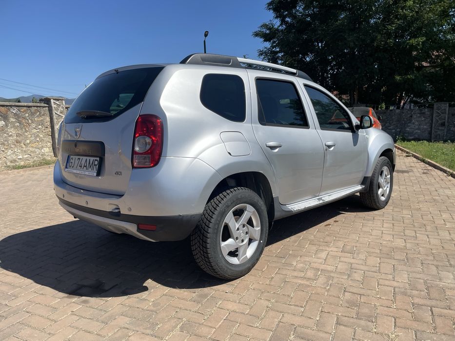Dacia duster 2011 - pret negociabil