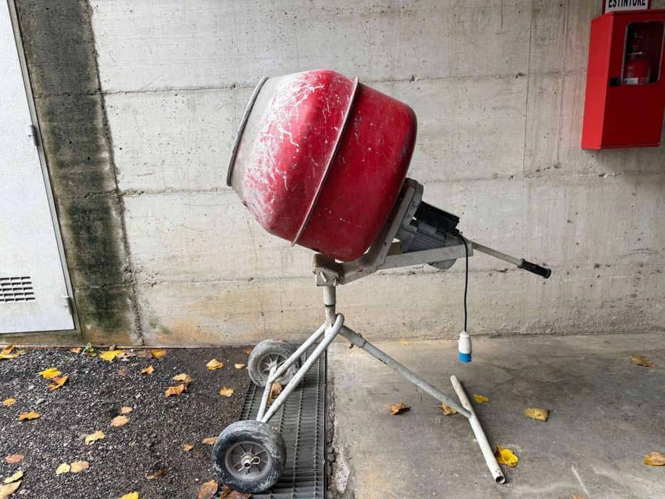 Betoniera Polieri 130 litri - silentioasa, demontabila