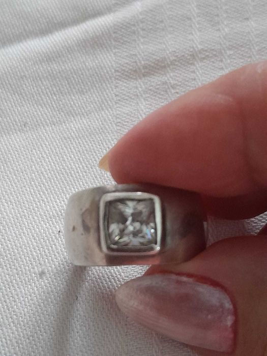 Inel din argint și cubic zirconia - 6,2 gr.