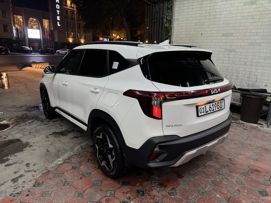 Kia Seltos style avtomat 2023 yil