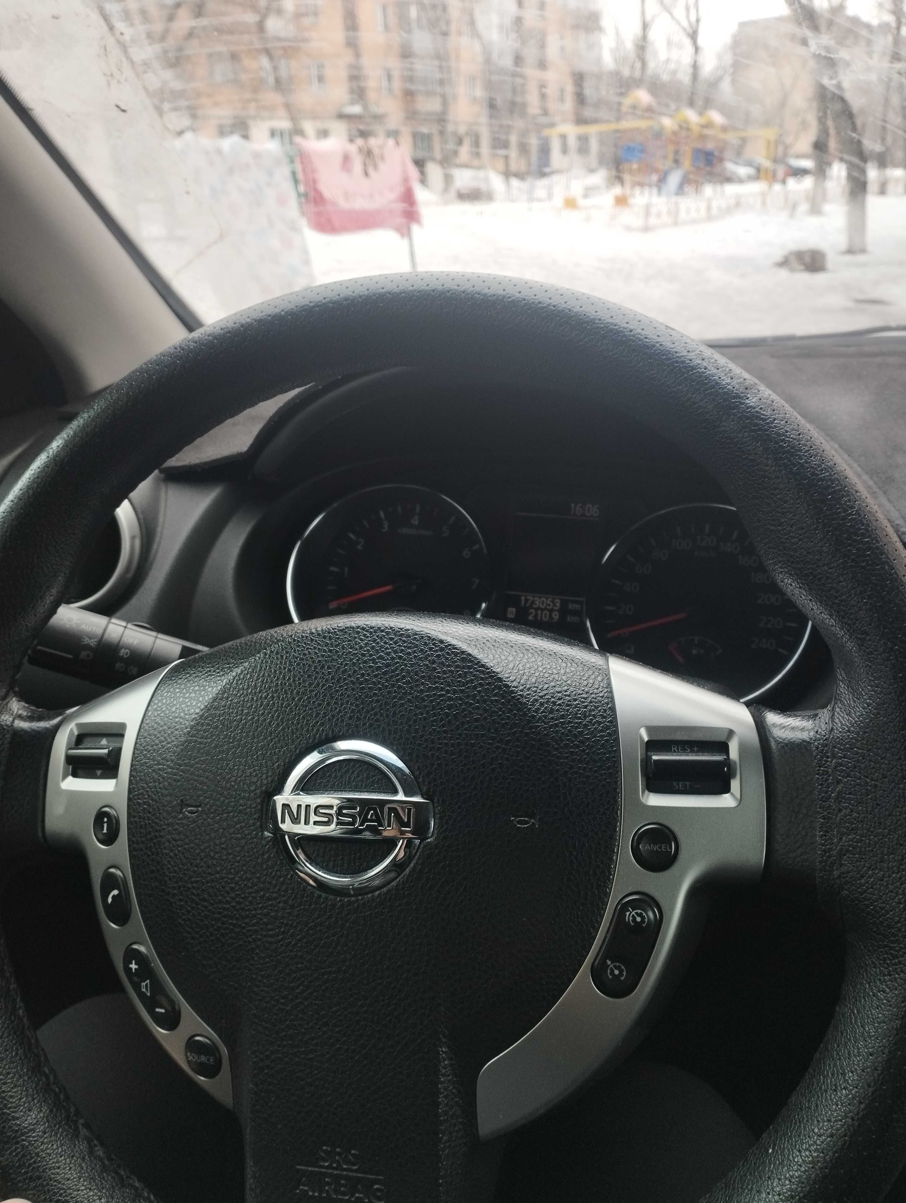 Продам Nissan Qashqai 2010г