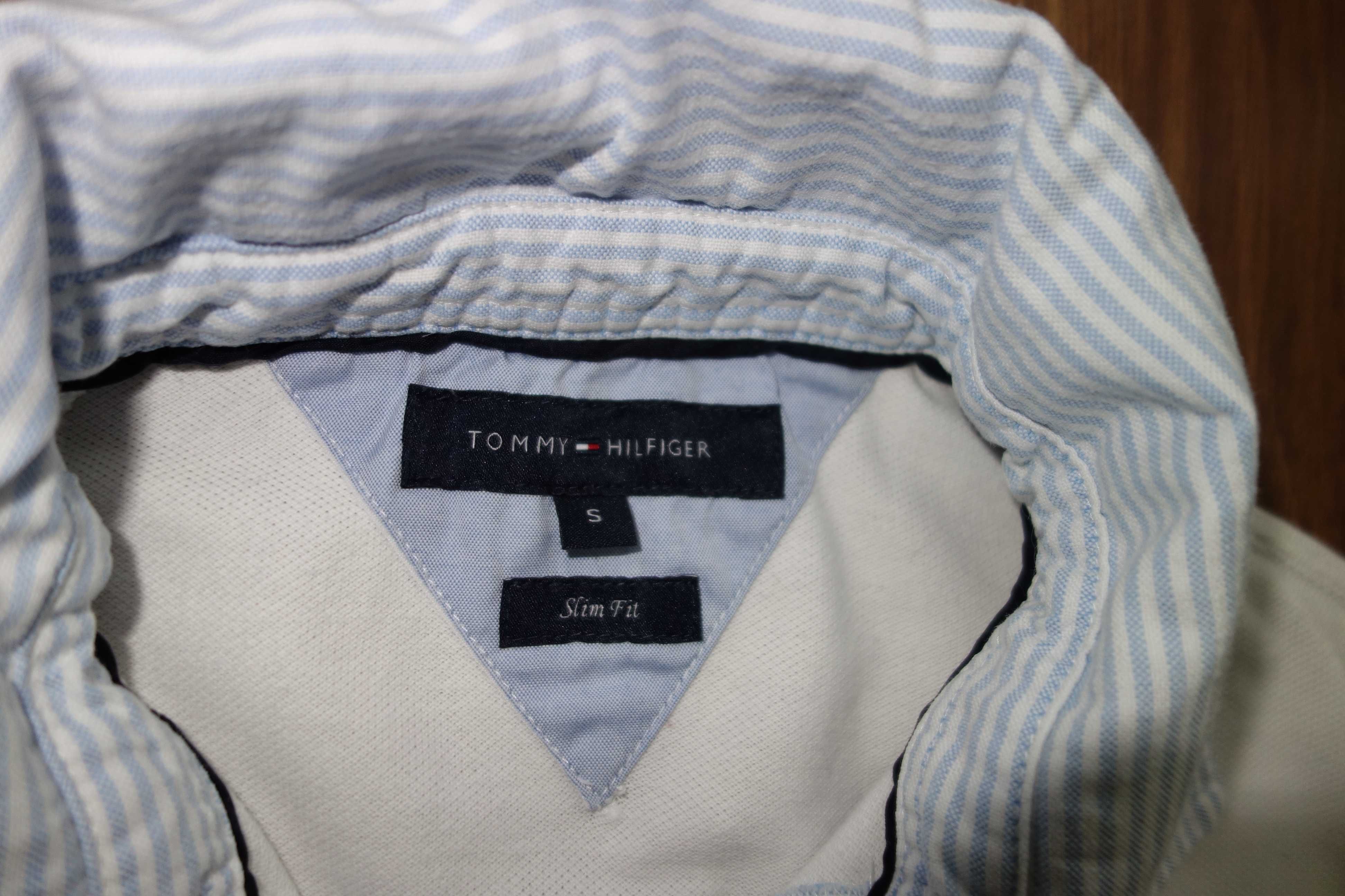 Tricou Tommy Hilfiger, Marimea S -SLIM FIT, Alb, Stare excelenta