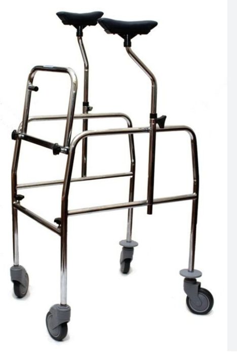 Ходунок для инвалидов